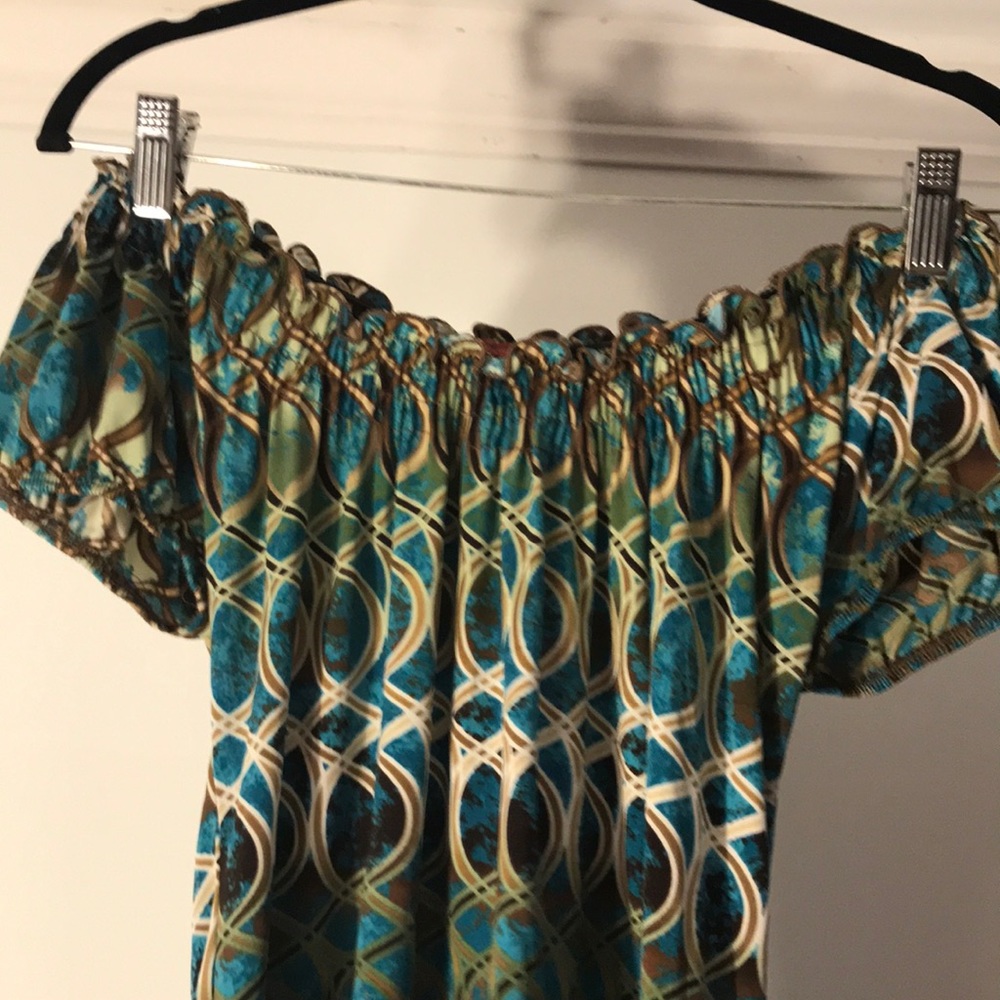 Shirt - Picture 2 of 3